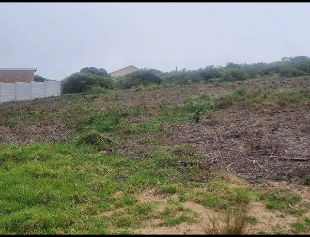 1,020M² VACANT LAND FOR SALE IN DANA BAY